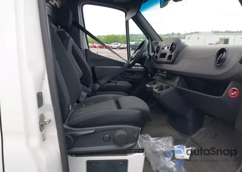 2020 Mercedes-Benz Sprinter 2500 High Roof V6 from USA, damaged, VIN W1Y4ECHY8LT034376